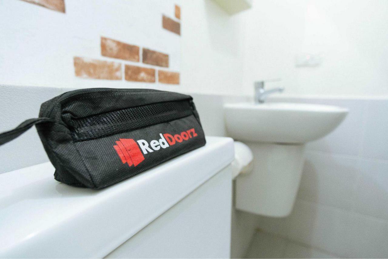 Reddoorz Syariah Near Hajimena Lampung Hotel Бандар Лампунг Екстериор снимка