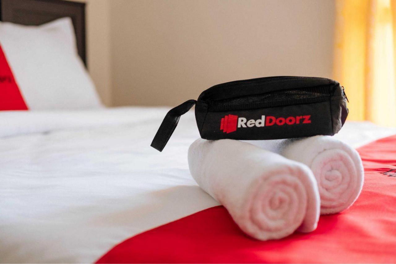 Reddoorz Syariah Near Hajimena Lampung Hotel Бандар Лампунг Екстериор снимка